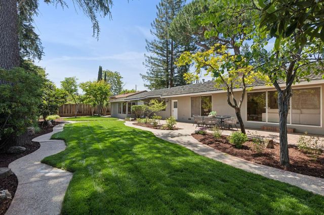 755 Santa Rita Avenue, Los Altos, CA 94022