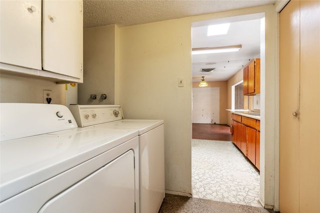 1727 Callejon Emilia, Santa Fe, NM 87501