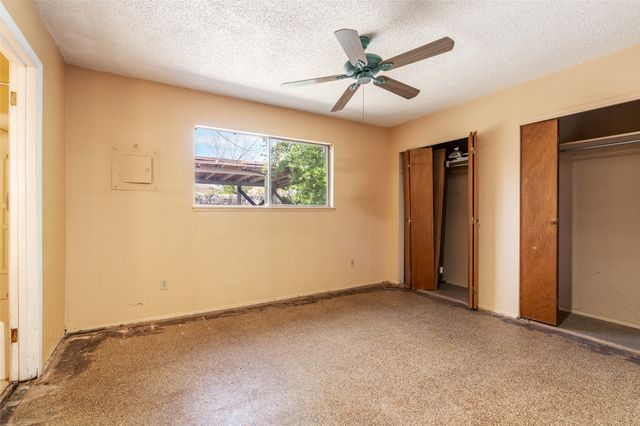 1727 Callejon Emilia, Santa Fe, NM 87501