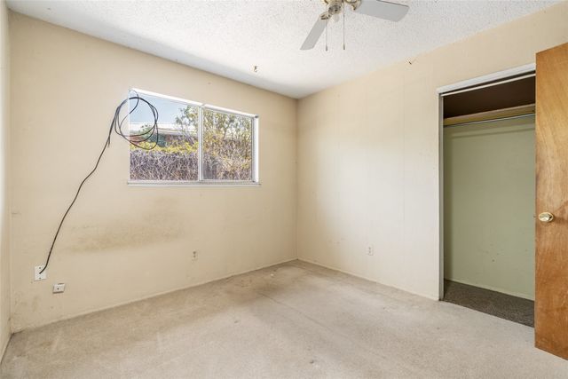 1727 Callejon Emilia, Santa Fe, NM 87501