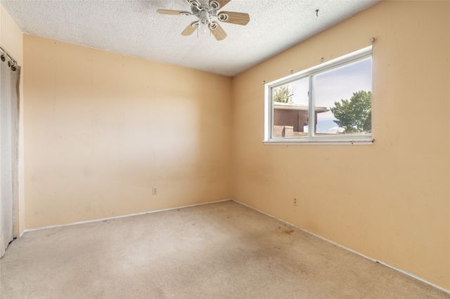 1727 Callejon Emilia, Santa Fe, NM 87501