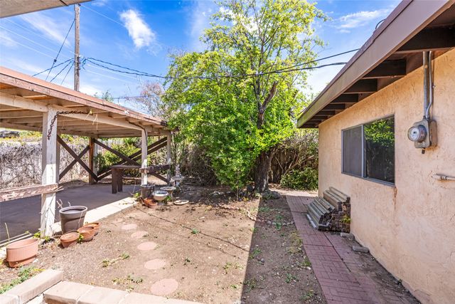 1727 Callejon Emilia, Santa Fe, NM 87501
