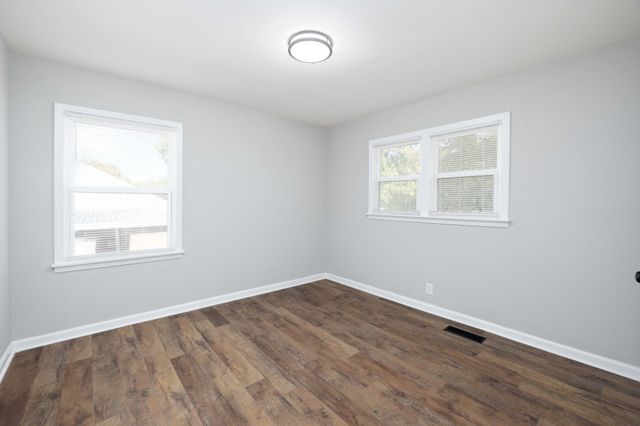 3607 Sabre Dr, Nashville, TN 37211