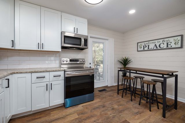 3607 Sabre Dr, Nashville, TN 37211