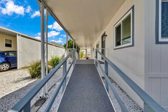 8301 Mission Gorge Road Spc 256, Santee, CA 92071