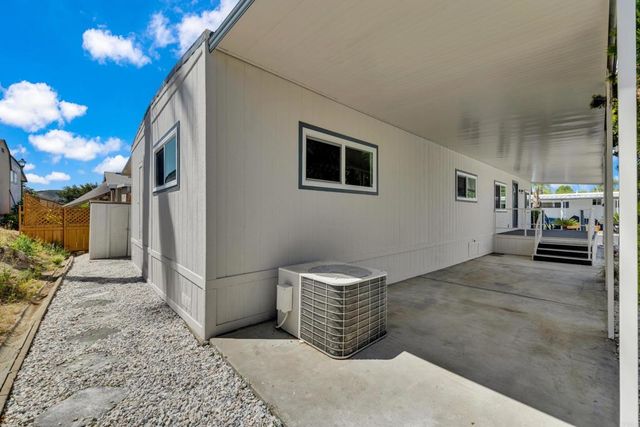 8301 Mission Gorge Road Spc 256, Santee, CA 92071