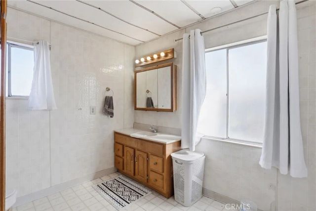 3535 Stine 97, Bakersfield, CA 93309