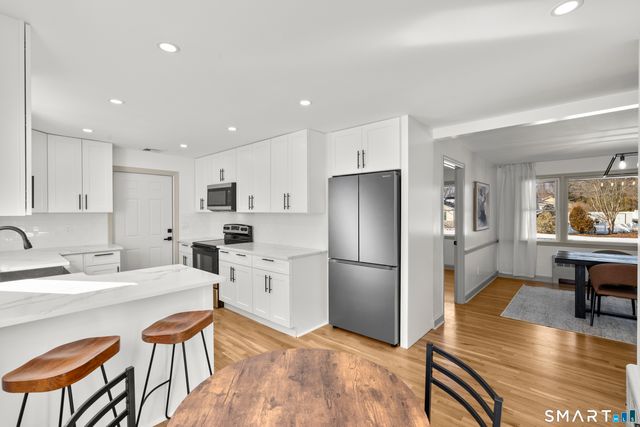 85 Bittersweet Lane, Stratford, CT 06614