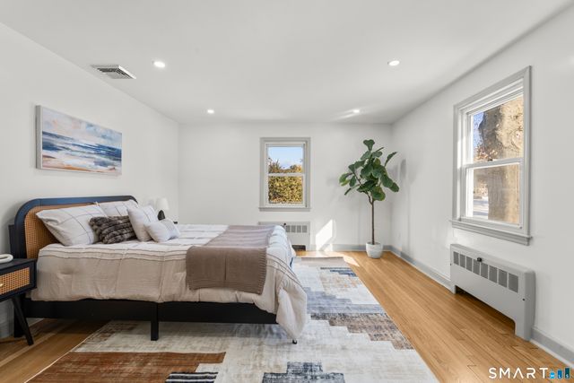 85 Bittersweet Lane, Stratford, CT 06614