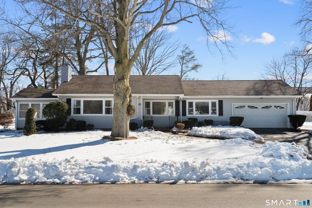 85 Bittersweet Lane, Stratford, CT 06614