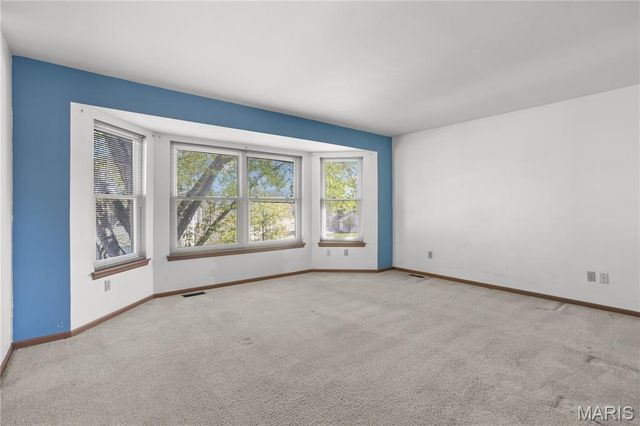 1530 Apple Way Court, Ballwin, MO 63021