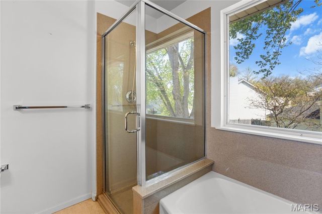 1530 Apple Way Court, Ballwin, MO 63021