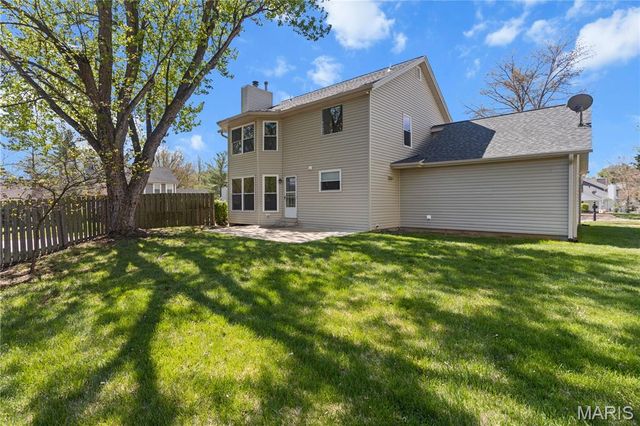 1530 Apple Way Court, Ballwin, MO 63021