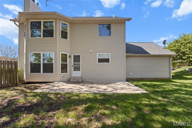 1530 Apple Way Court, Ballwin, MO 63021