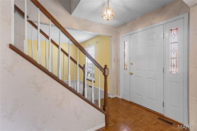 1530 Apple Way Court, Ballwin, MO 63021