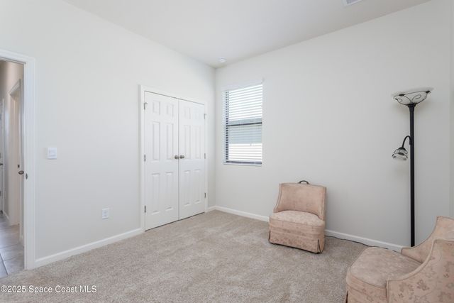 527 Old Country Road SE, Palm Bay, FL 32909