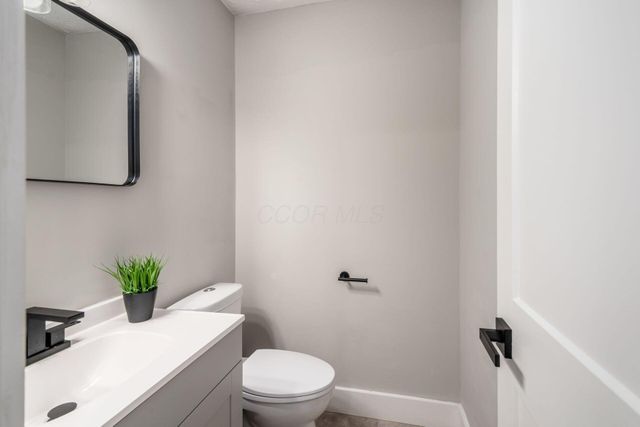 1212 Tillicum Drive, Worthington, OH 43085