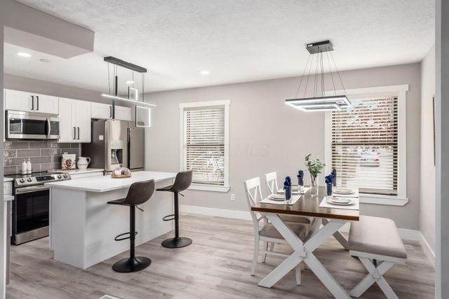 1212 Tillicum Drive, Worthington, OH 43085