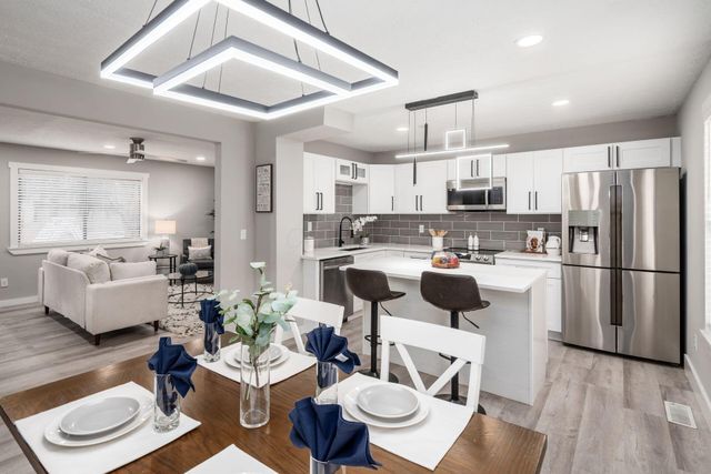 1212 Tillicum Drive, Worthington, OH 43085