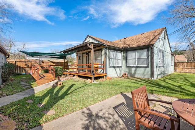 1019 East 27th Street, Bryan, TX 77803