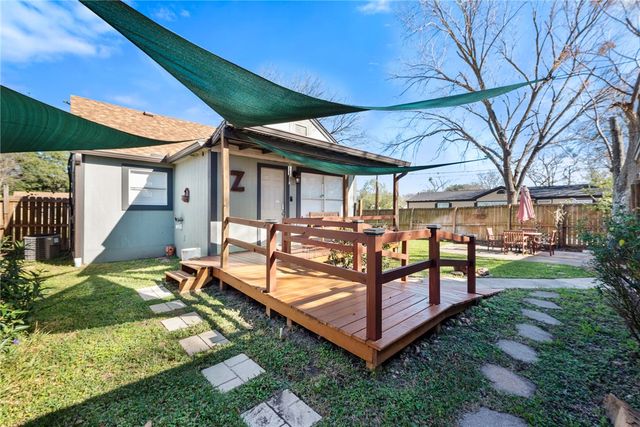 1019 East 27th Street, Bryan, TX 77803