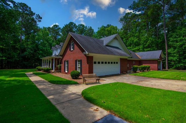 890 Piedmont Lake Drive, Pine Mountain, GA 31822