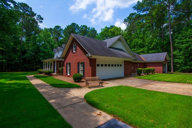 890 Piedmont Lake Drive, Pine Mountain, GA 31822