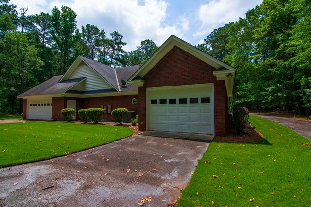 890 Piedmont Lake Drive, Pine Mountain, GA 31822