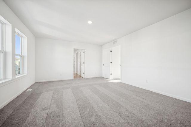 1155 151st Street W, Rosemount, MN 55068