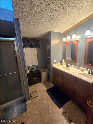 129 Highland Drive, Hiram, OH 44234