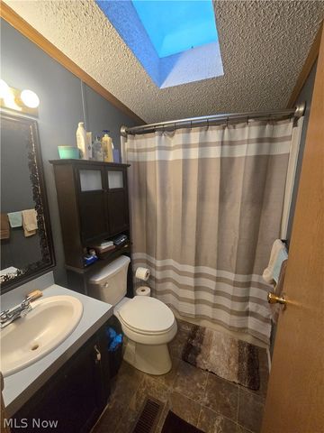 129 Highland Drive, Hiram, OH 44234