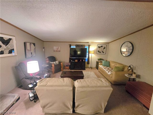 129 Highland Drive, Hiram, OH 44234