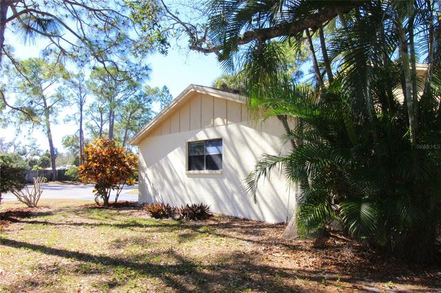 2181 PINE GARDENS TRAIL, Sarasota, FL 34231