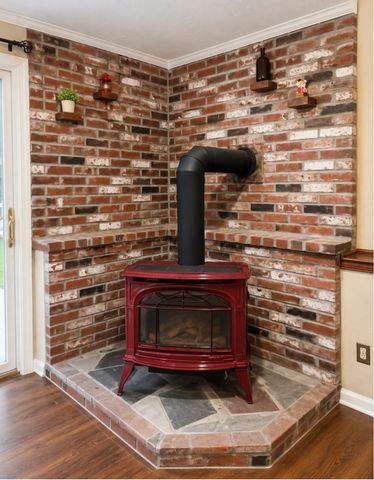 29 Church Street 24, Weymouth, MA 02189