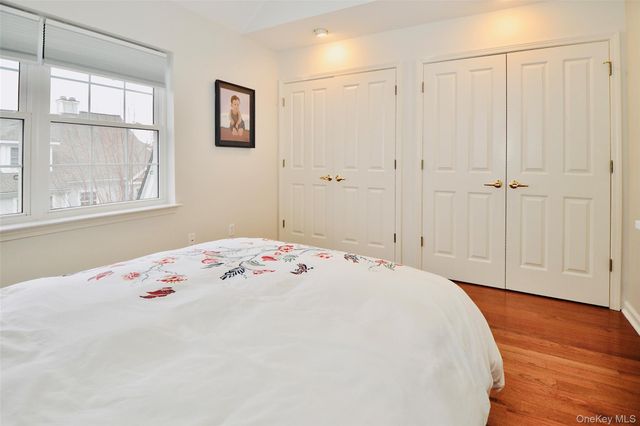 102 Crystal Hill Drive, Pomona, NY 10970