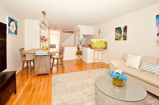 102 Crystal Hill Drive, Pomona, NY 10970