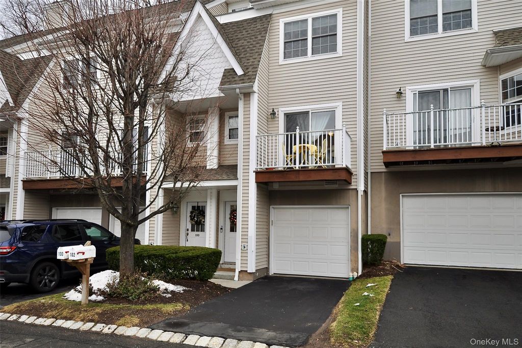 102 Crystal Hill Drive, Pomona, NY 10970