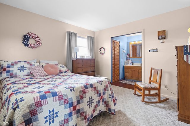 6452 E 550 N, Columbus, IN 47203