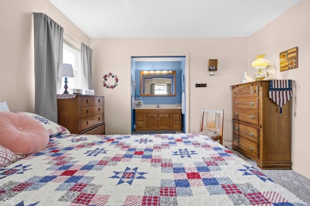 6452 E 550 N, Columbus, IN 47203