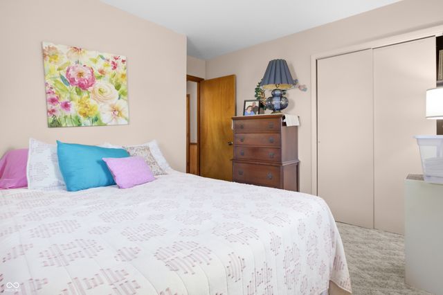 6452 E 550 N, Columbus, IN 47203