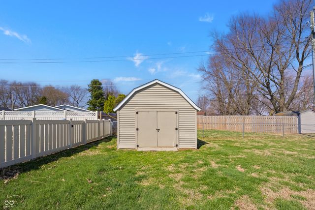 6452 E 550 N, Columbus, IN 47203