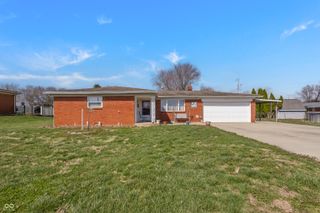 6452 E 550 N, Columbus, IN 47203