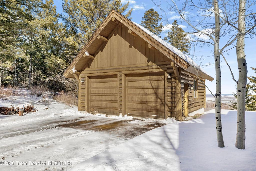 8157 RIPPLINGER Road, Driggs, ID 83422 photo 37