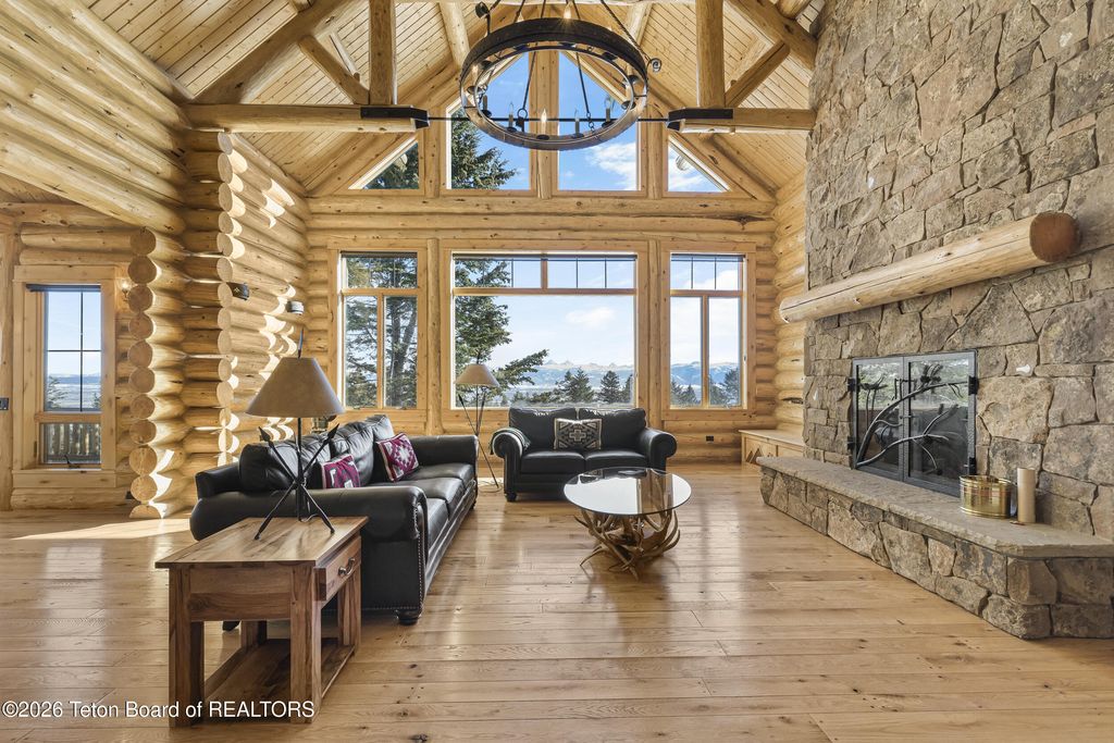 8157 RIPPLINGER Road, Driggs, ID 83422 photo 5