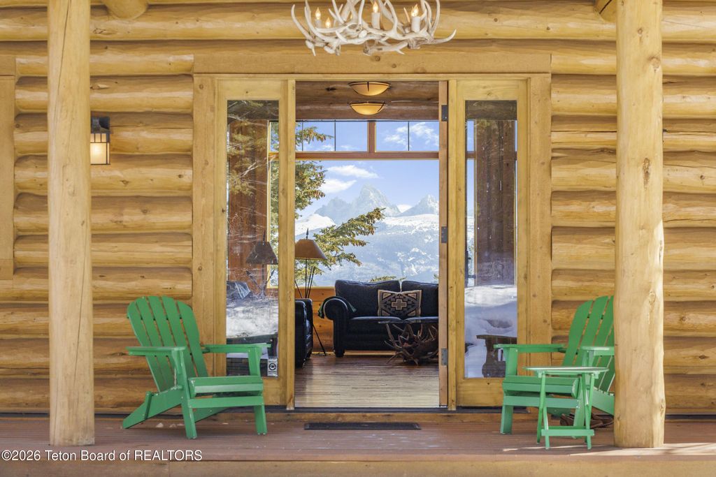 8157 RIPPLINGER Road, Driggs, ID 83422 photo 6