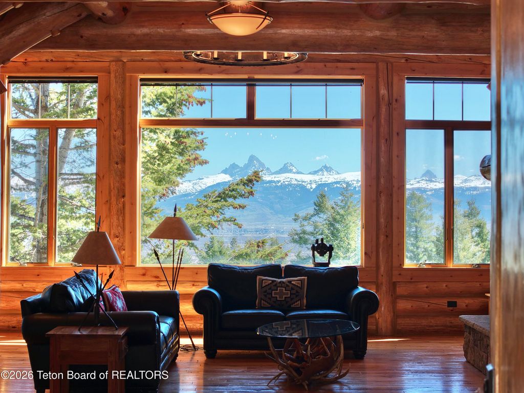 8157 RIPPLINGER Road, Driggs, ID 83422 photo 9