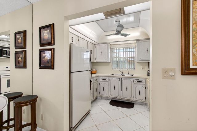 14290 Nesting Way A, Delray Beach, FL 33484