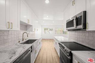 136 S Palm Drive 201, Beverly Hills, CA 90212
