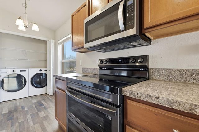 1051 MYSTERY CIRCLE, Davenport, FL 33837