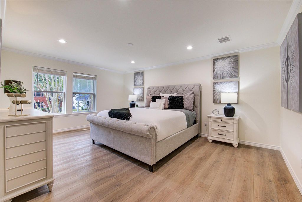 Image 20 of property listing at 1519 Hannington Drive, Katy, TX 77450